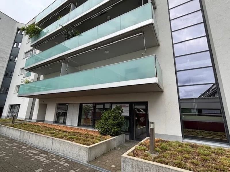 Local commercial aménagé avec activité existante et excellente rentabilité (7)