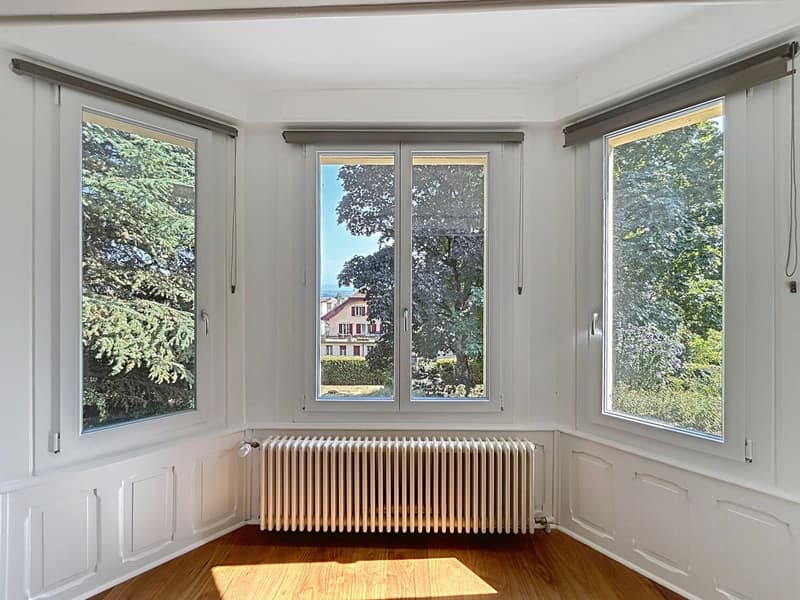 Maison de caractère rénovée avec vue lac et alpes (7)