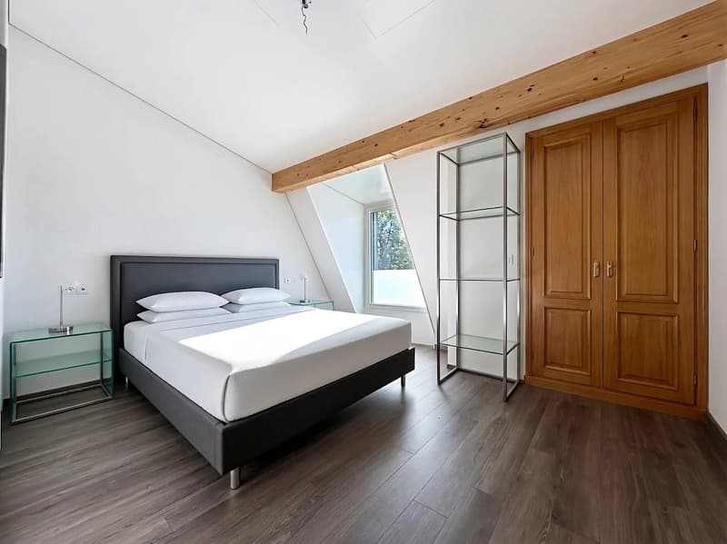 Spacieux duplex de 5.5 pièces, à deux pas du lac (10)