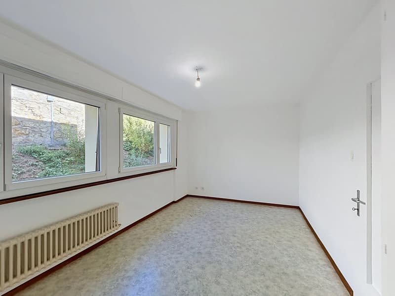 Lumineux 3.5 pièces avec balcon et vue à Neuchâtel (6)
