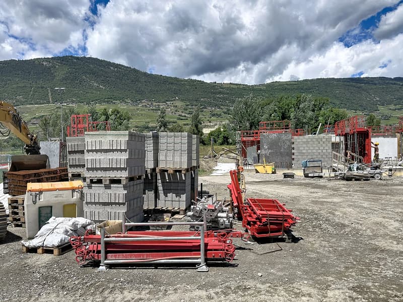Proprietà moderna affacciata sul campo da golf (3)
