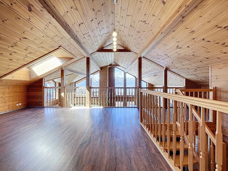 Contemporary chalet with breathtaking views of the Alps (9)