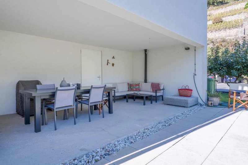 Charming family villa (12)