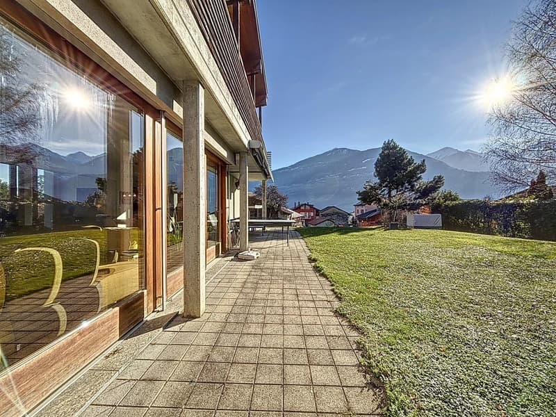 Splendid architect's villa in a quiet location (9)