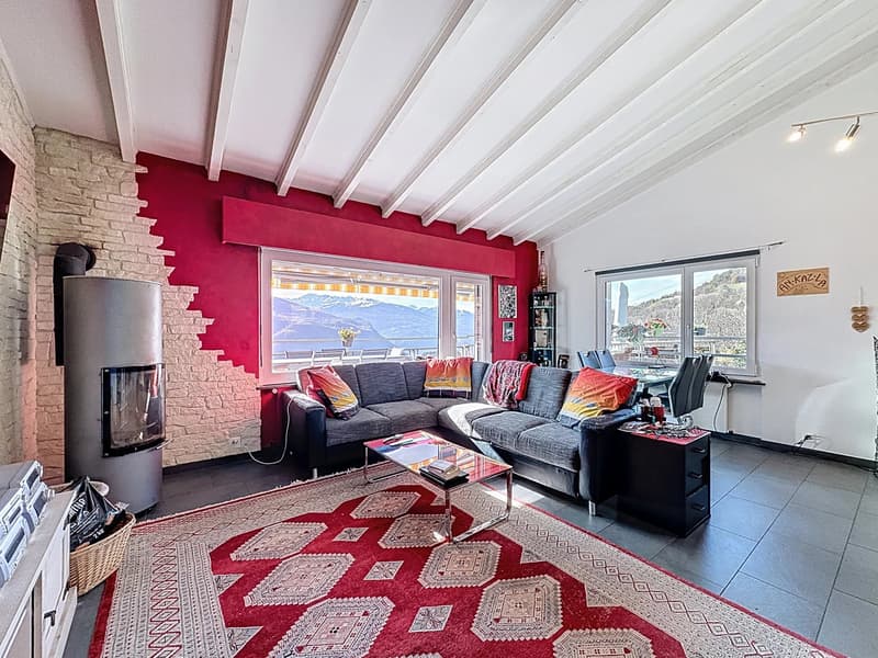 Spacious villa, panoramic view and jacuzzi (3)