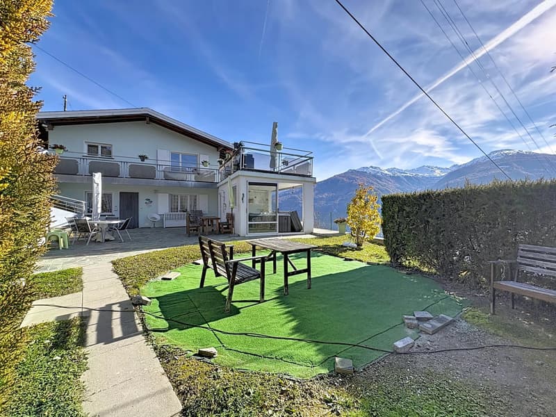 Spacious villa, panoramic view and jacuzzi (9)