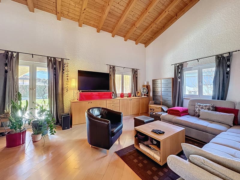 Geräumige Villa in ruhiger Lage, Terrasse und Jacuzzi (4)