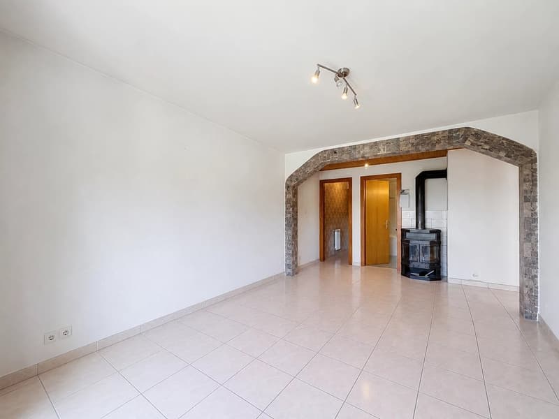 4,5 locali con vista impareggiabile da ristrutturare (4)