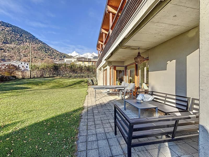 Splendid architect's villa in a quiet location (5)