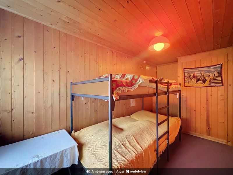Charmant chalet à rénover (12)