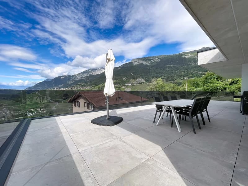 Villa de standing avec vue panoramique (11)