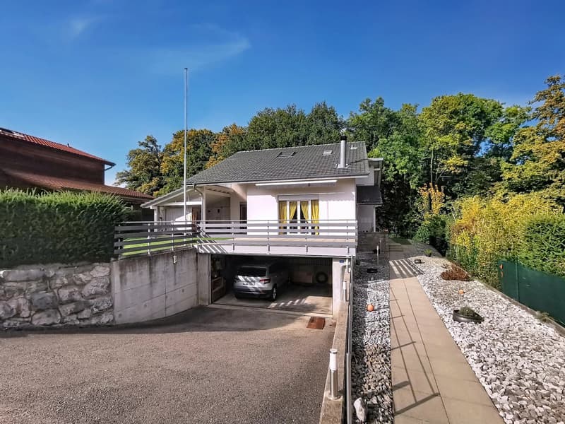 Maison familiale avec un studio indépendant ! (2)
