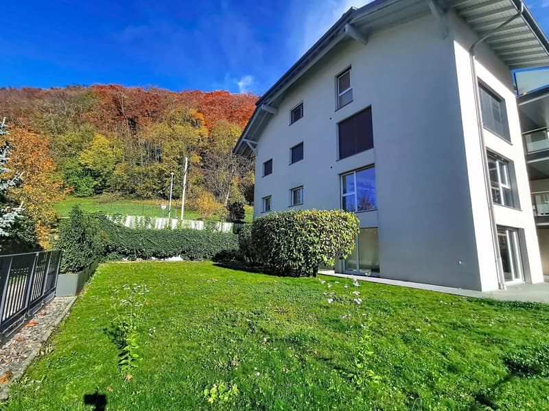 Schönes 3.5-Zimmer-Wohnung mit Garten, Terrasse und Blick auf den See (4)