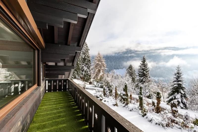 Chalet con vista impareggiabile e potenziale eccezionale (12)