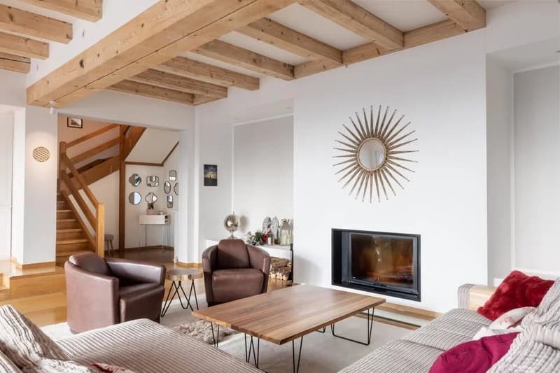Chalet con vista impareggiabile e potenziale eccezionale (2)