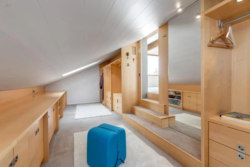Chalet con vista impareggiabile e potenziale eccezionale (9)