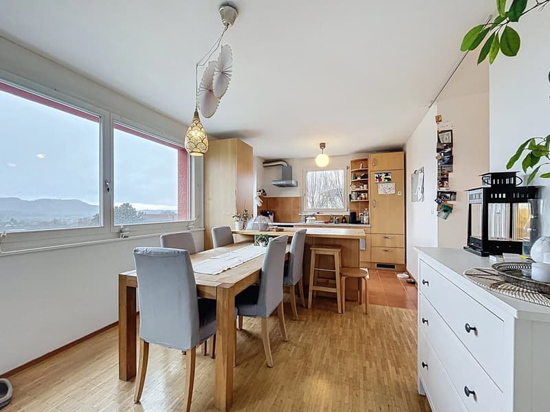 Appartement de 4.5 pièces au rez-de-chaussée ! (3)