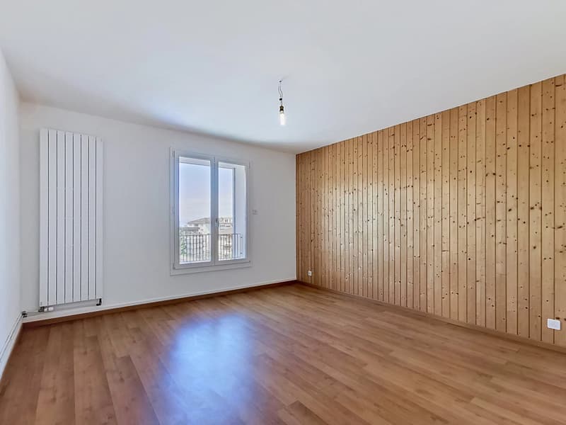 Helles Apartment mit Südbalkon (3)