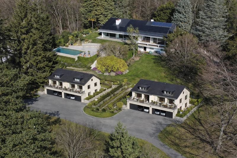 Terrain à vendre avec potentiel de développement ! (1)