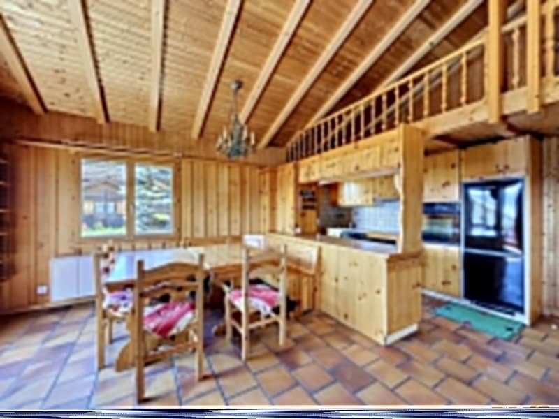 Chalet mit großem Renovierungspotenzial (4)