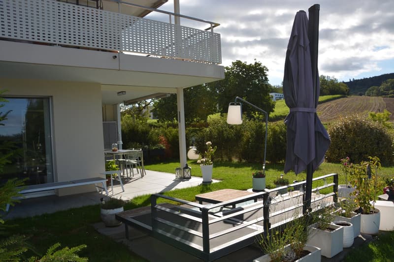 Magnifique appartement 4,5 pièces rez de jardin à Avenches (2)