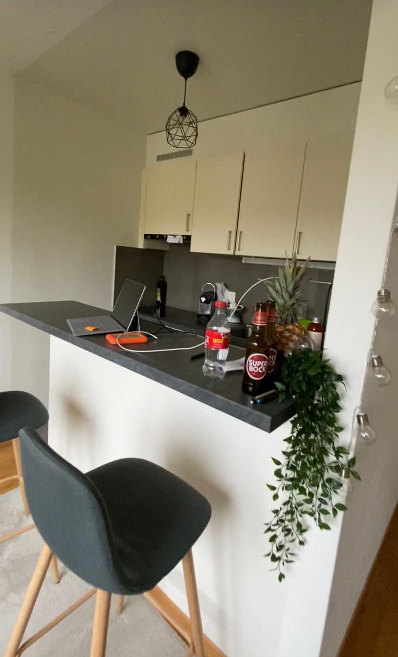 Spacieux studio dans immeuble avec piscine dans un cadre verdoyant (5)