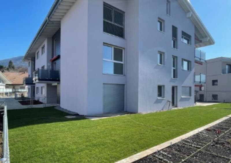 Appartement 3 pièces lumineux avec balcon et vue sur les montagnes à La Tour-de-Peilz (1)