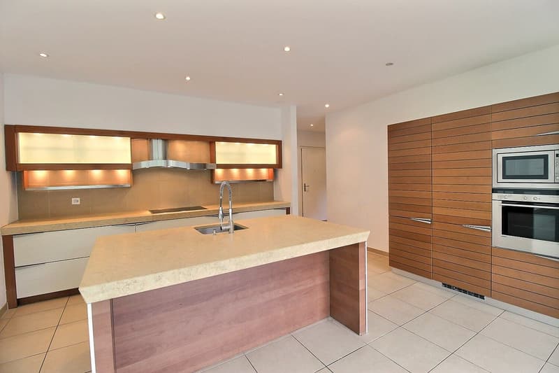Spacious 4.5-room apartment in La Tour-de-Peilz – available from September 2026 (2)