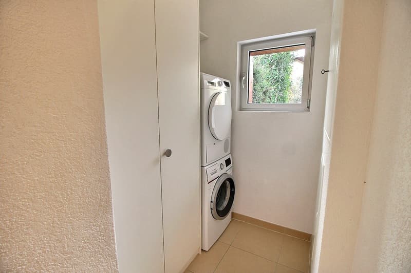 Spacious 4.5-room apartment in La Tour-de-Peilz – available from September 2026 (6)