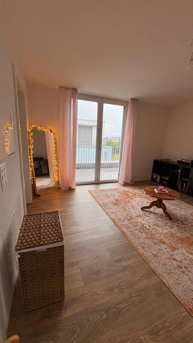 Bright & Modern 2.5 - Room Apartment in Zürich Altstetten (1)