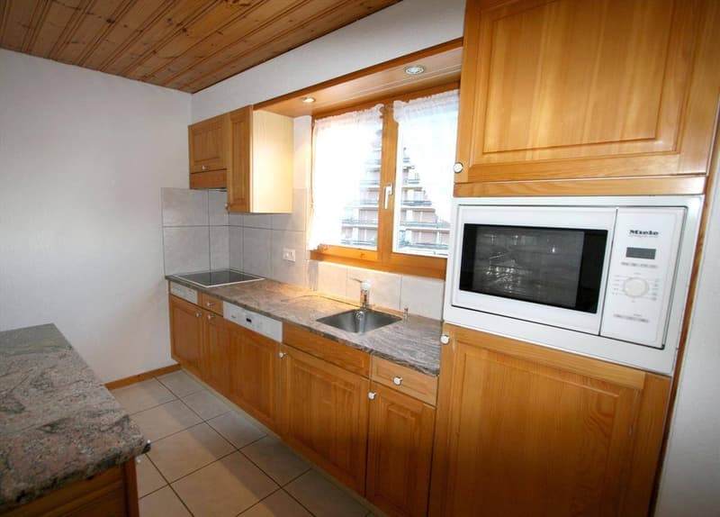 Bel appartement de 3.5 pièces avec terrasse (6)