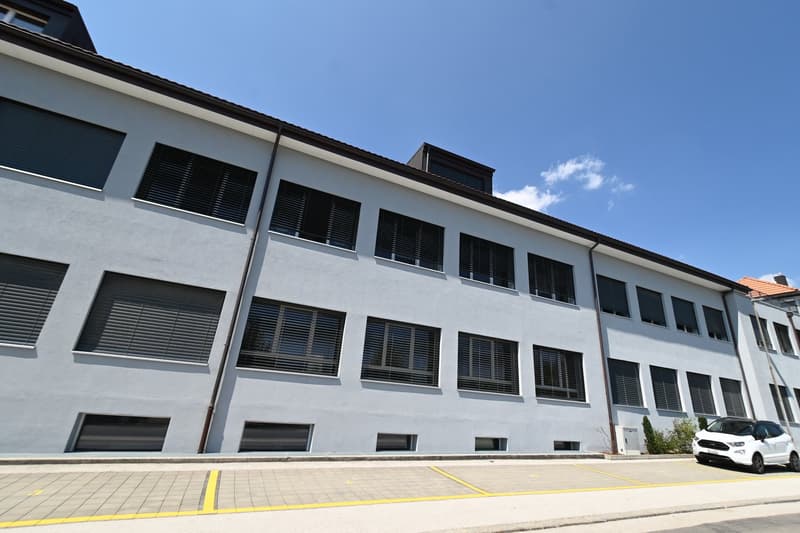 Appartement attique lumineux avec terrasse panoramique à Les Ponts-de-Martel (12)