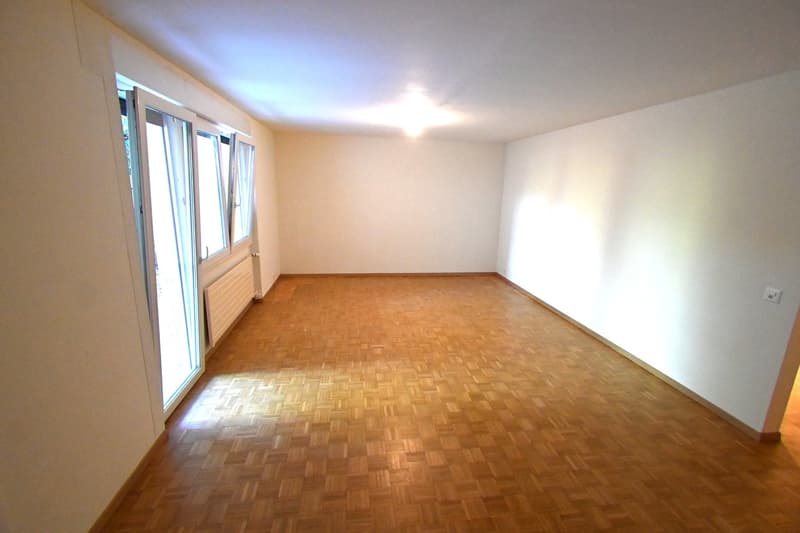 Appartement 2.5 pièces lumineux avec terrasse à Neuchâtel (5)