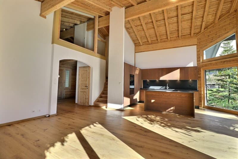 Renovated chalet with pretty garden and view (6)