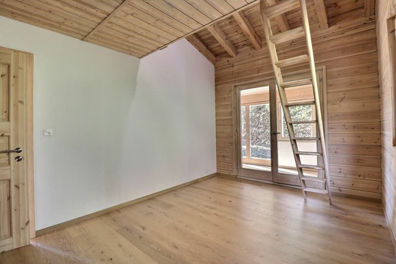 Renovated chalet with pretty garden and view (20)