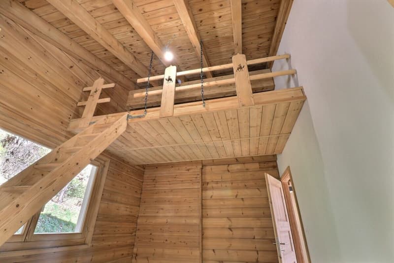 Renovated chalet with pretty garden and view (18)