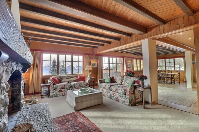 Three-story chalet in the residential complex with panoramic views of the Alps. (4)