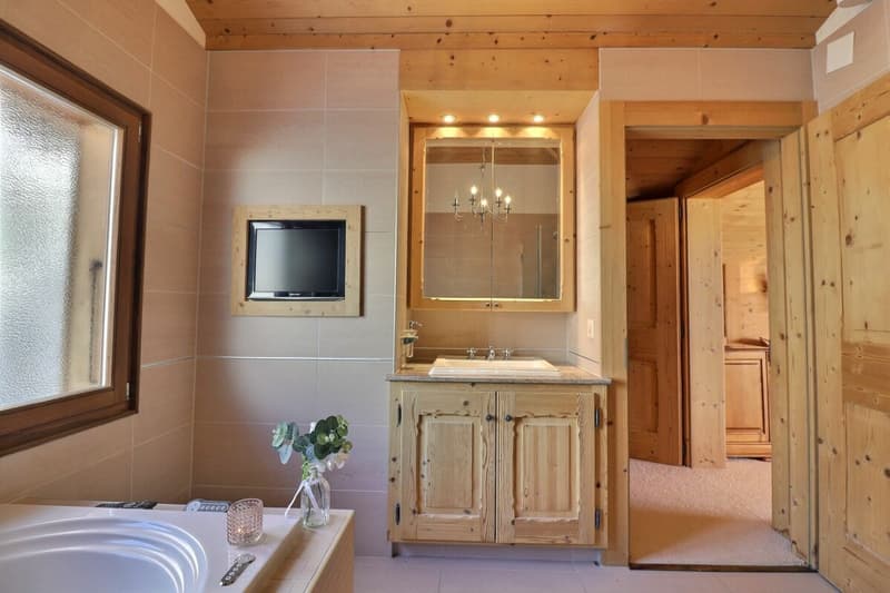 Chalet in Villars center (11)