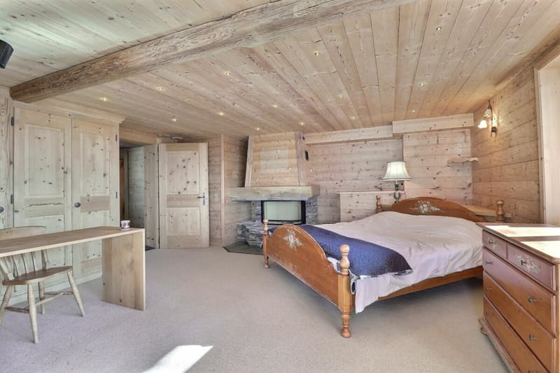 Chalet in Villars center (19)