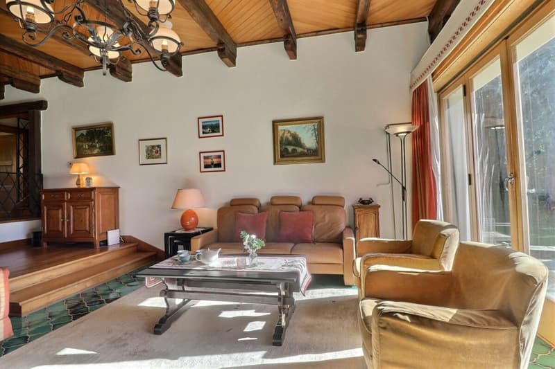9-room chalet, close to the centre (6)