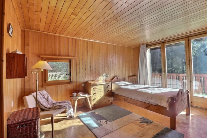 9-room chalet, close to the centre (18)