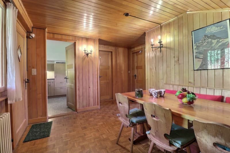 9-room chalet, close to the centre (26)