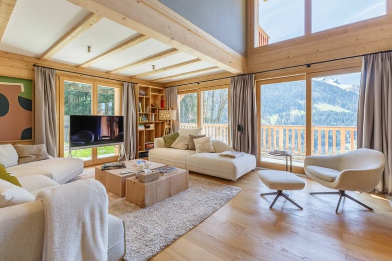 Chalet mit 8 Zimmern und atemberaubendem Blick (2)