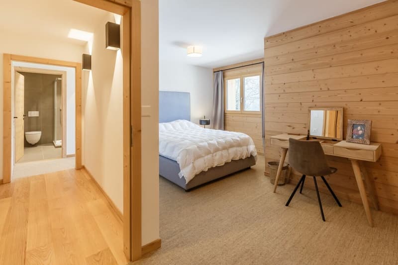 Chalet mit 8 Zimmern und atemberaubendem Blick (21)