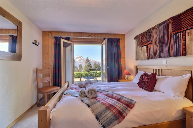 Chalet mit Panoramablick auf die Alpen - 5 Zimmer (10)