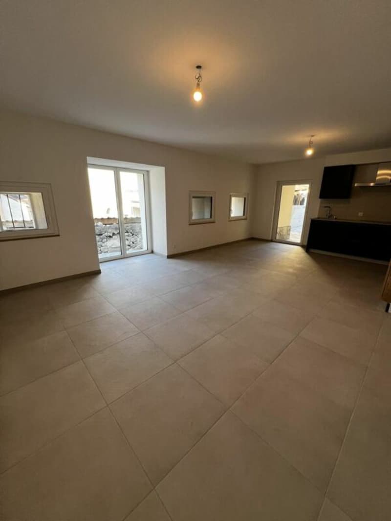 Wohnung 3.5 Zimmer in Ollon VD (2)