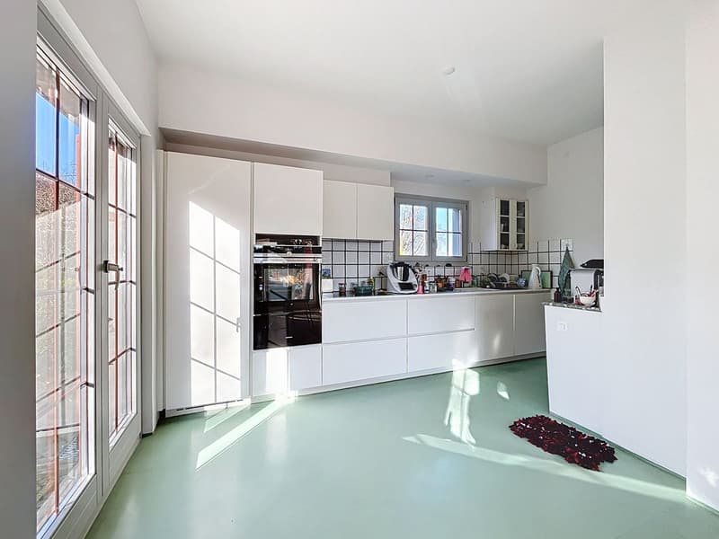 Individual Villa, Idyllic Setting, Elegant (9)