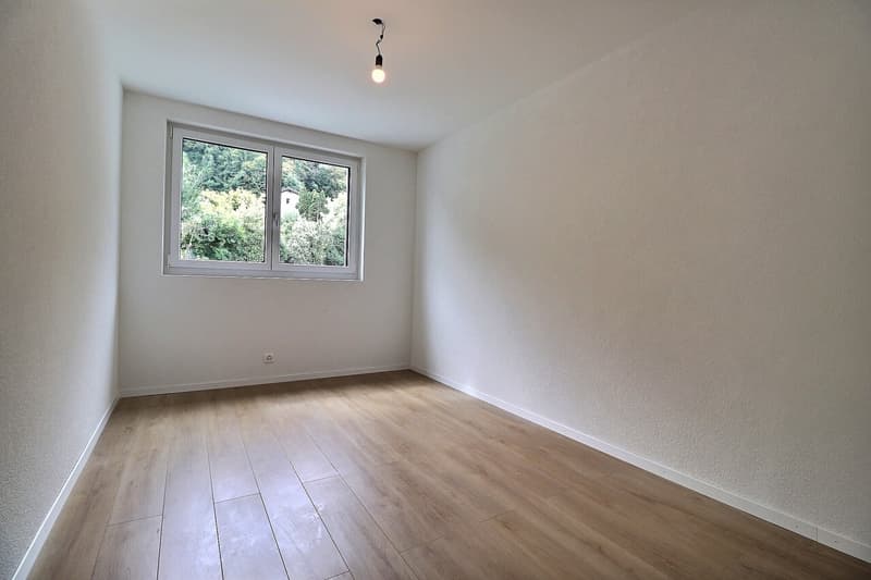 Geräumige 4.5 Zimmer zu vermieten! (6)