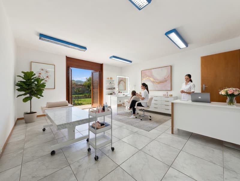 Studio / centro di cura di circa 132m2 con terrazza e giardino (8)
