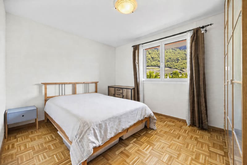 Aigle - bel attique de 4.5 pièces avec grand balcon plein sud (6)